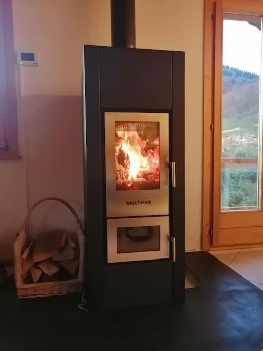 Confortable Chalet Avec Magnifique Vue En Gruyere. 沙尔梅 外观 照片